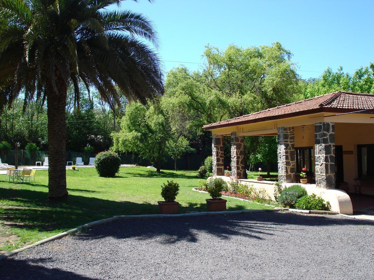Las Acacias - Posada De Campo Villa General Belgrano Exterior photo